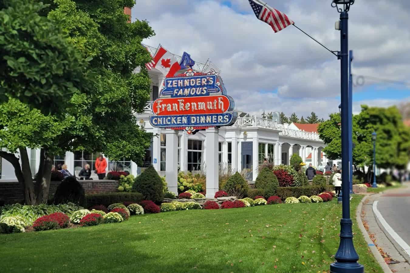 outside of zehnders restaurant in frankenmuth michigan